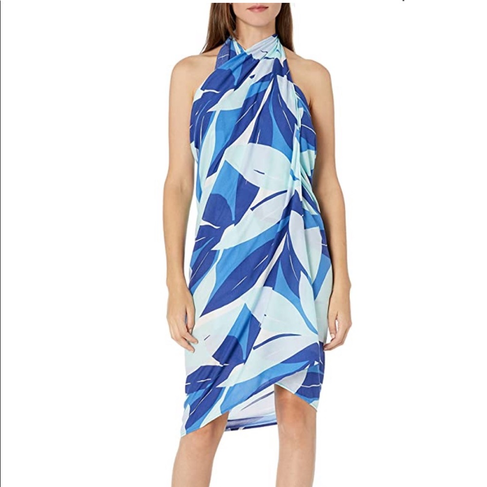 NWT- Palm Reader Cover-Up Pareo
LA BLANCA
